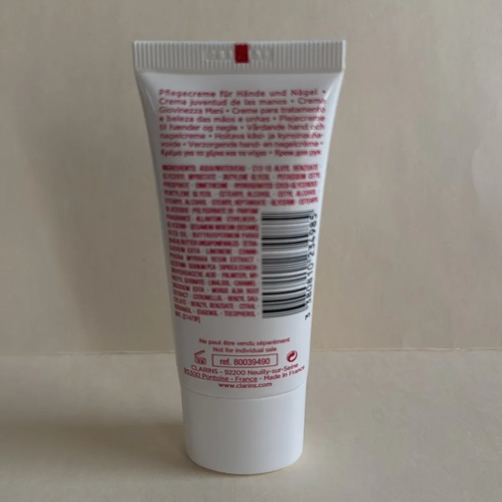 CLARINS Hand and Nail Treatment Cream 1oz Sealed NIP